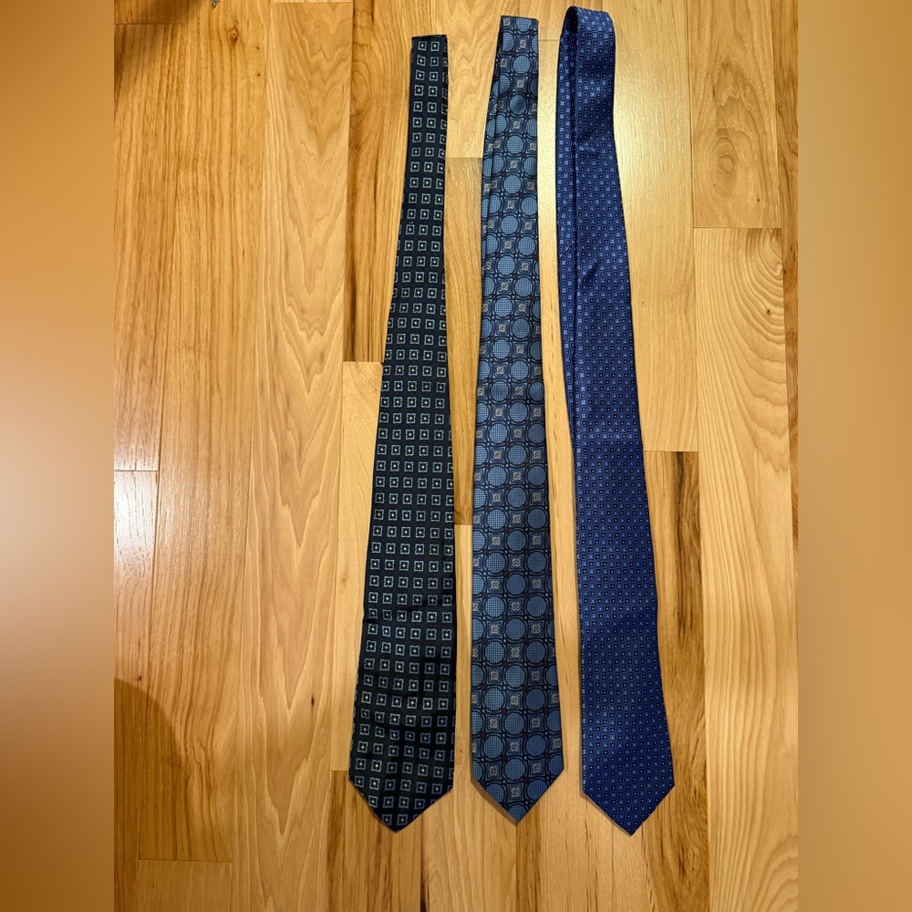 Lands' End Navy and Blue Geometric Ties